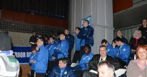 Футболистите на „Дунав“ с щипка сол в дербито на феновете