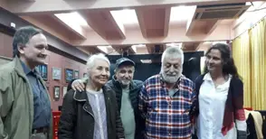 Русенски поети направиха лирично отклонение в театрален празник