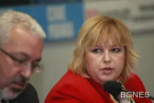 Десните: Правителството действа безотговорно, когато става дума за финанси