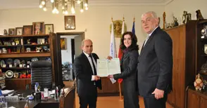 Европейското училище и „Тома Кърджиев“ с удостоверения за енергийно спестяване