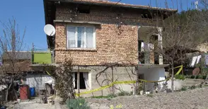 79-годишната Маринка от Бяла е в кома след нападение с паве за 20 лева