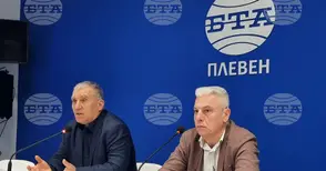 Правителството дължи допълнителна информация на обществеността за американските самолети у нас, каза депутатът от „Възраждане“ Ивелин Първанов