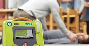 Пет дефибрилатора ще спасяват  живот на ключови места в Русе