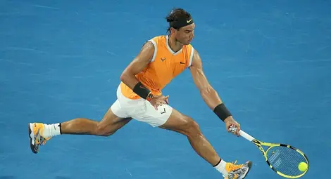 Надал не остави шансове на Циципас по пътя към пети финал в Австралия