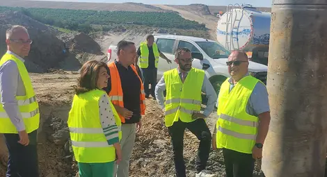 Коритарова и Драганов инспектираха първите километри от бъдещата магистрала Русе-Търново