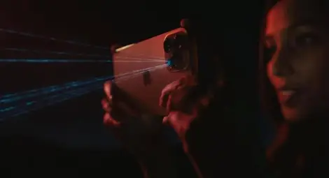 Apple представи новия 5G iPhone Apple представи новия 5G iPhone