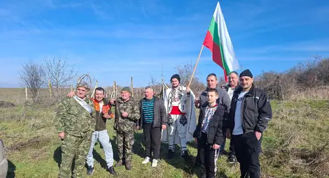 Трифон Зарезан събра селата на община Ценово с почит към традицията и празнично веселие