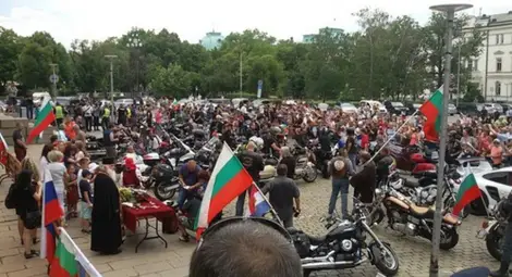 "Вълците на Путин" нажежиха страстите между противници и привърженици на Русия в София