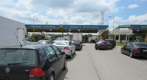 Над 14 000 лева стари глоби платени за ден на Дунав мост