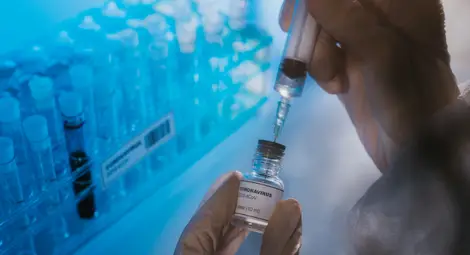 Руската ваксина срещу COVID-19 създала имунитет у всички доброволци Руската ваксина срещу COVID-19 създала имунитет у всички доброволци