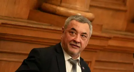 Симеонов с пореден сигнал за имот на министър