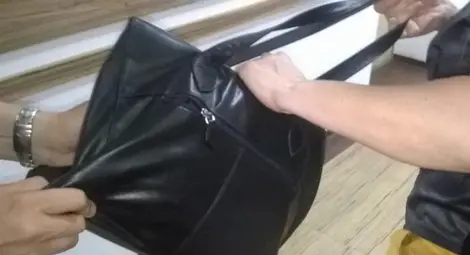 Жена обрана с наркомански почерк през деня в широкия център на Русе