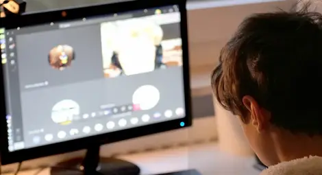 38% от учениците учат онлайн тази седмица