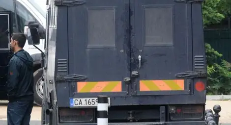 Жандармерия с пълно оборудване пътува към Петрич