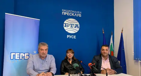 СДС подкрепи кандидата за кмет на Русе генерал Иван Иванов. Елеонора Николова: Вторият тур трябва да се превърне в първи за русенци, посоката трябва да се промени СДС подкрепи кандидата за кмет на Русе генерал Иван Иванов. Елеонора Николова: Вторият тур трябва да се превърне в първи за русенци, посоката трябва да се промени