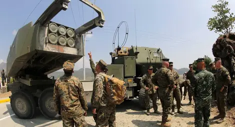 САЩ поставят в Румъния реактивна система за залпов огън САЩ поставят в Румъния реактивна система за залпов огън