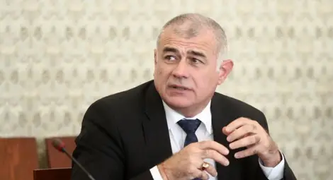 След 1 юли плащанията към пенсионерите няма да бъдат по-ниски от настоящите, заяви социалният министър