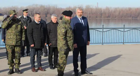 Драгомир Драганов поздрави военнослужещите от Русе по случай Богоявление