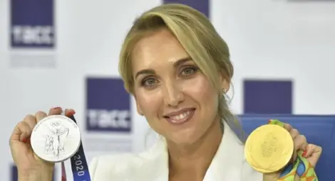Крадци върнаха олимпийските медали на Веснина
