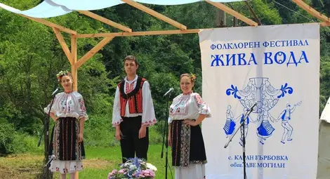 Голямата награда на "Жива вода"  взе ансамбъл "Гайдуница" от Подем