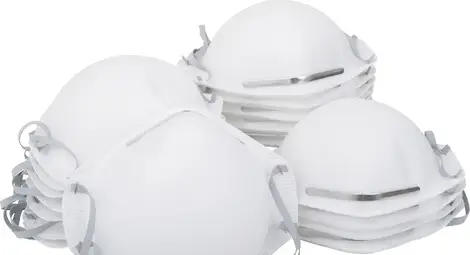 Румънец спрян на Дунав мост с 20 000 противопрахови маски