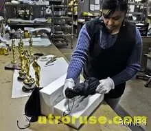 Производителят на "Оскари" съкращава 1/3 от персонала