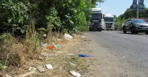 Около Дунав мост нищо ново - тирове, опашки, малки сметища и обтегнати до скъсване нерви