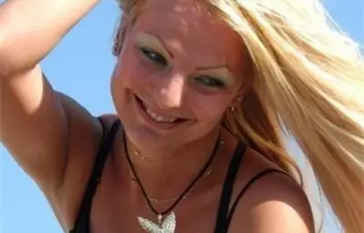 Манекенката Мая загина в жестока катастрофа, профилът й пълен със сърца