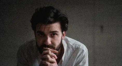 &bdquo;Русе говори за театъра": Как цепенето на дърва връща в актьорския път Борислав Апостолов