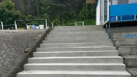 Започна ремонтът на съдийската кула на брега на езерото в лесопарк &bdquo;Липник&ldquo;