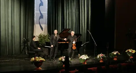 Вълшебна Моцартова вечер подариха Минчо Минчев и Евгени Божанов