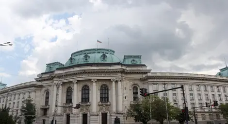 Няма да вдигат таксите в Софийския университет