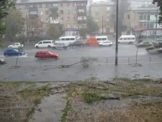 Oчакват се обилни валежи на много места в страната