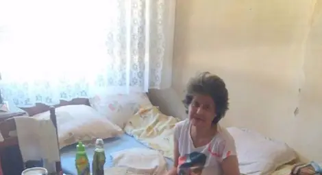 Борба за достоен живот на една майка и дъщеря й