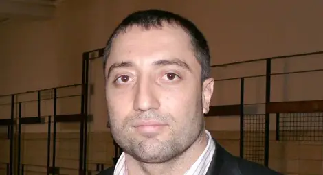 19 са задържаните от групата на Димитър Желязков-Очите, той е обявен за издирване