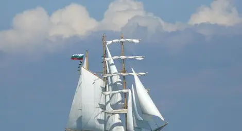 Учебно-ветроходният кораб &bdquo;Калиакра&rdquo;