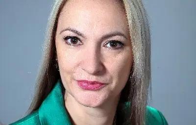 Деница ИВАНОВА