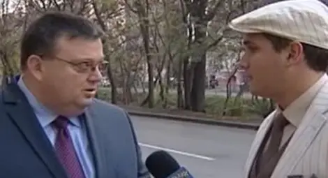 Цацаров скастри Господарите: Не ме гонете, аз не бягам