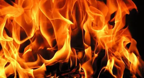 Оставени сами деца запалиха къща в Русе