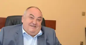 Сава Савов - началникът с ръце на работяга