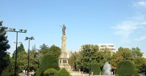 Русе води с едва 2251 души  население на Стара Загора