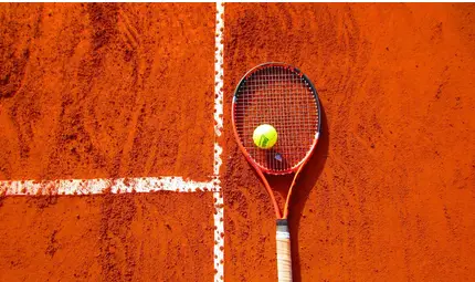 Защо там се играе винаги в бяло? Колко топки се използват по време на турнира? Разходете се из историята на Уимбълдън Защо там се играе винаги в бяло? Колко топки се използват по време на турнира? Разходете се из историята на Уимбълдън