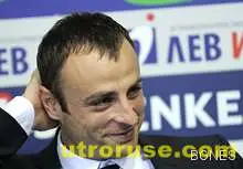 Бербатов дава ексклузивно интервю на Сашо Диков ден преди мача за Стилян Петров