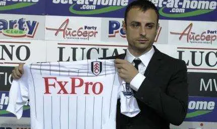 Бербатов се завръща като титуляр за Фулъм Бербатов се завръща като титуляр за Фулъм