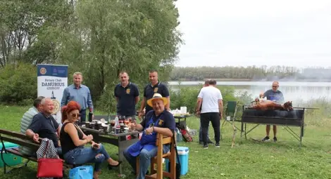 Международното Ротари барбекю събра над 5000 лева за сензорна зала в Русе