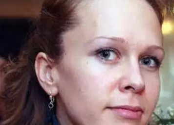 Русенка описва в книга кея, парка и площада като места на памет