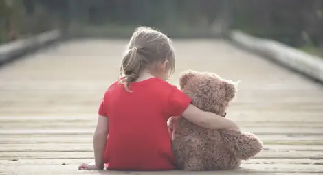 Не достигат приемни семейства в страната