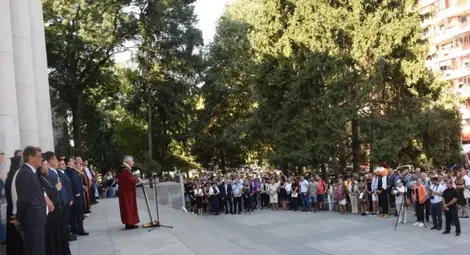 Депутати и кандидати за кметския пост в Русе се събраха на откриването на академичната година в РУ.