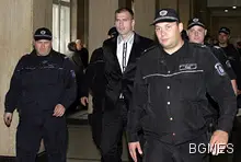 Доган отново не дойде на делото срещу Октай Енимехмедов Доган отново не дойде на делото срещу Октай Енимехмедов