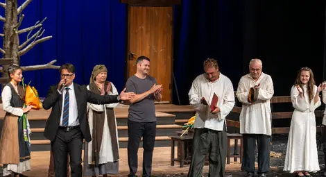 Кирил Ефремов на премиерата на "Гераците" в Русе: Не мога да си представя, че на 50 години ще съм на сцената, която обичам!